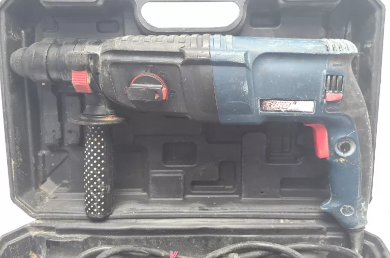 MŁOTOWIERTARKA EUROTEC RH2602 / 2600W