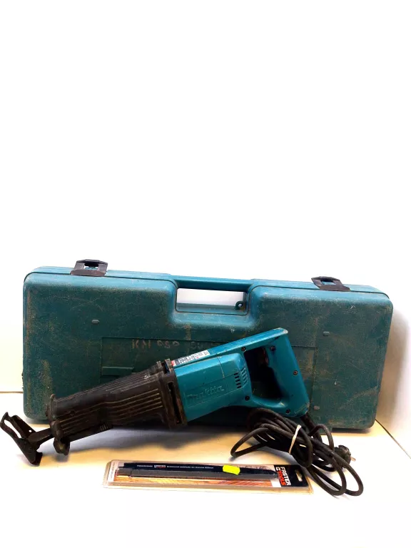 PIŁA SZABLASTA MAKITA JR3000VT W WALIZCE