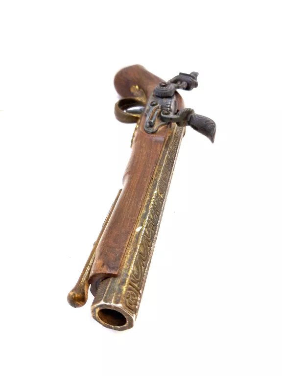 PISTOLET SKAŁKOWY PIRACKI