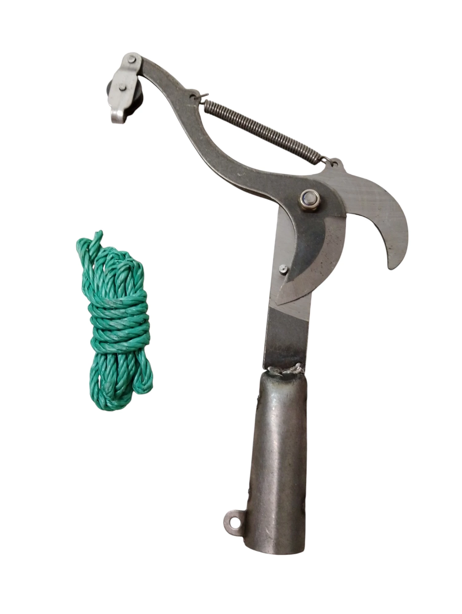 sekator-tyczkowy-do-galezi-ze-sznurkiem-1-maja-7a-makow-mazowiecki