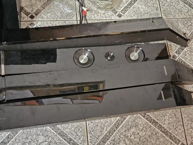 ZESTAW KINA SAMSUNG HT-C555