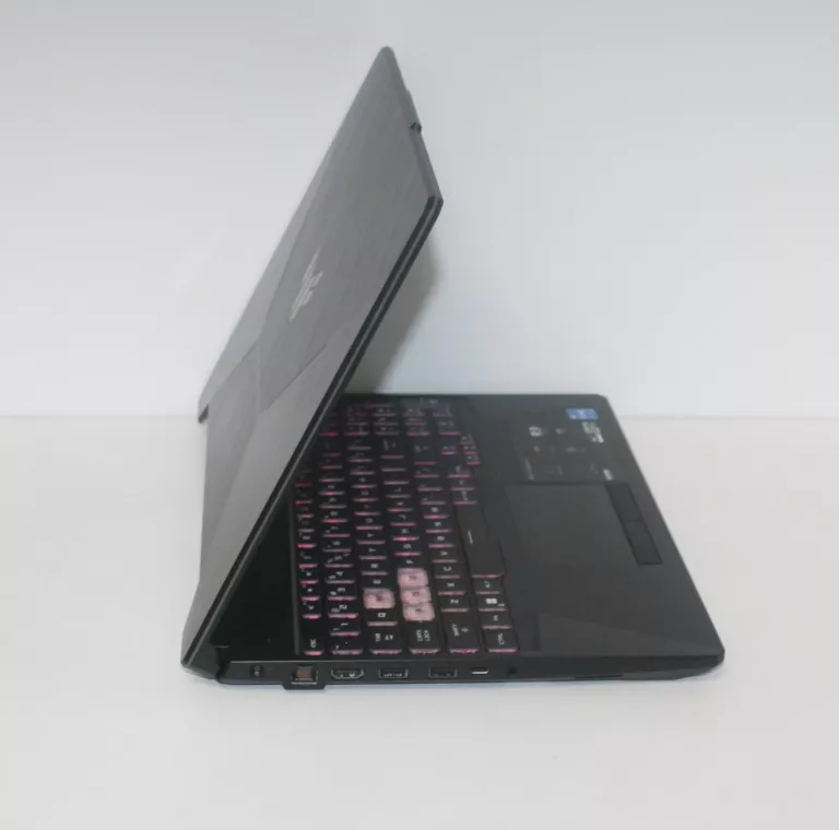 LAPTOP ASUS TUF GAMING F15 FX506HC INTEL CORE I 5/ WIN 11/ 16GB/512 GB