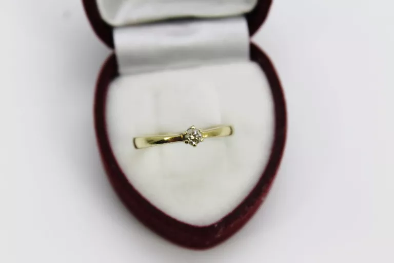 zloty-pierscionek-z-brylantem-375181grrozm12-certyfikat-ean-gtin-5904640057538