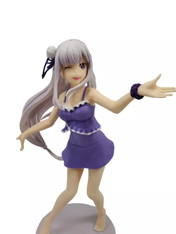 JAPOŃSKIA FIGURKA RE ZERO EMILIA EXQ BANPRESTO ANIME