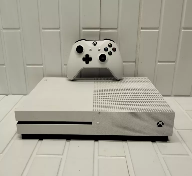 KONSOLA MICROSOFT XBOX ONE S 1681 365 GB + PAD