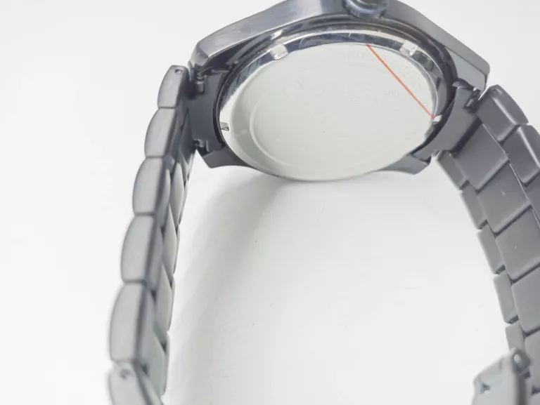 zegarek-meski-lacoste-lc1471343100-ksztalt-koperty-129223-2