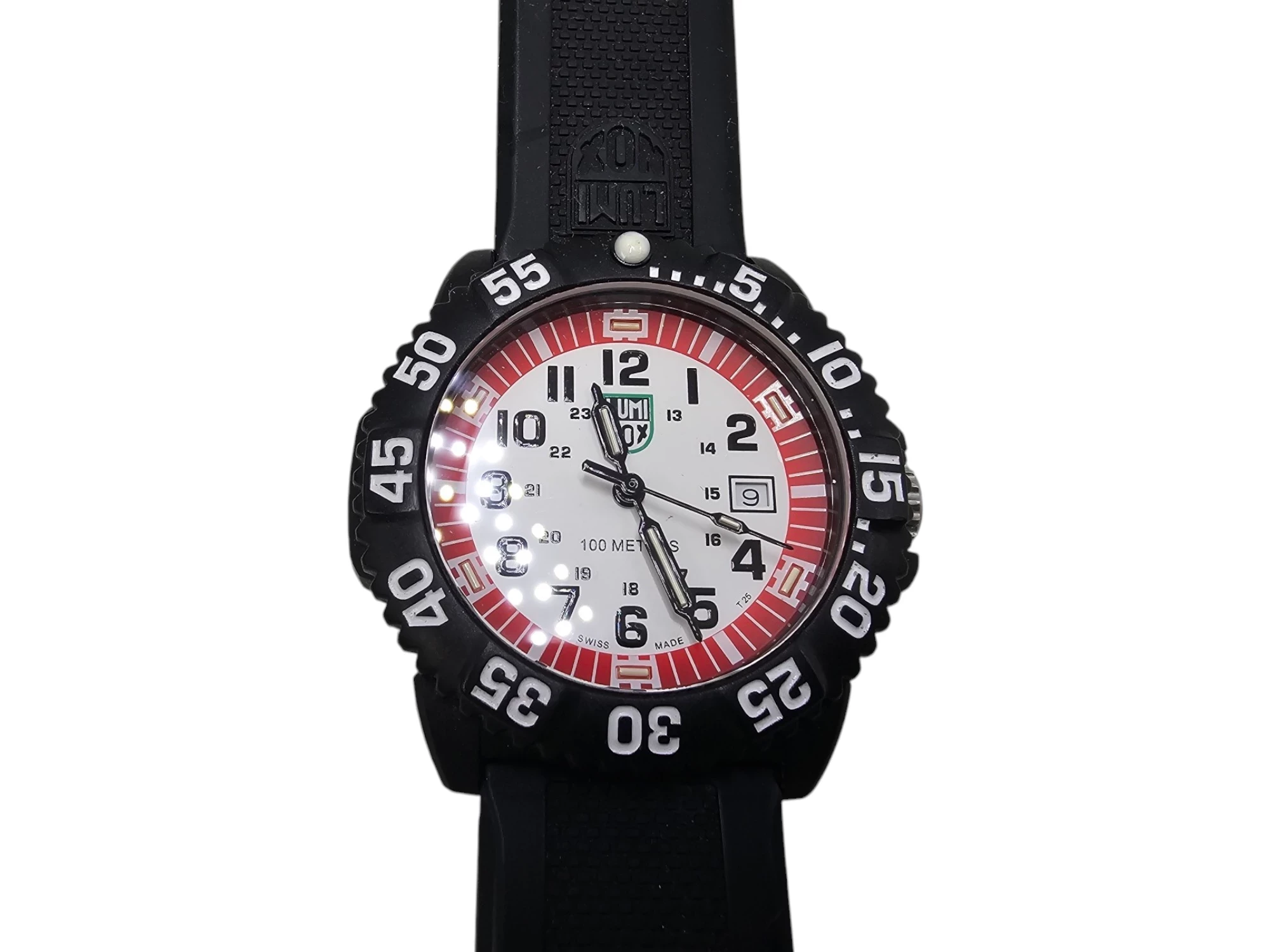 zegarek-luminox-series-2050-material-paska-129219-3