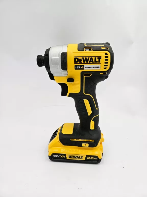 ZAKRĘTARKA UDAROWA DEWALT DCF787 + AKU 2.0 AH 18V