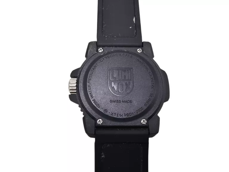 zegarek-luminox-series-2050-mechanizm-18738-1