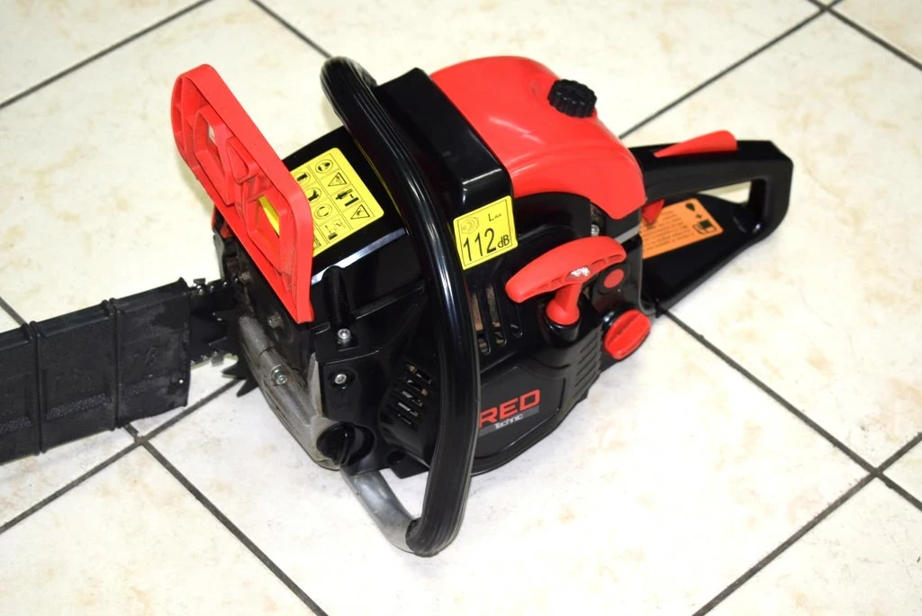 pila-spalinowa-red-technic-moc-57-km-okazja-warto-ean-gtin-5904067442771