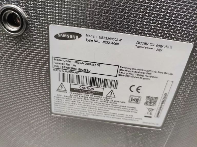 TV SAMSUNG UE32J4000AW + PILOT