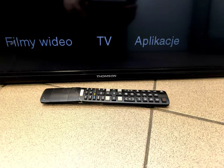 TELEWIZOR 50' 4K UHD THOMSON 50UD6306 + PILOT