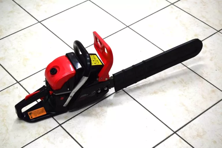 pila-spalinowa-red-technic-moc-57-km-okazja-warto-stan-11323-2