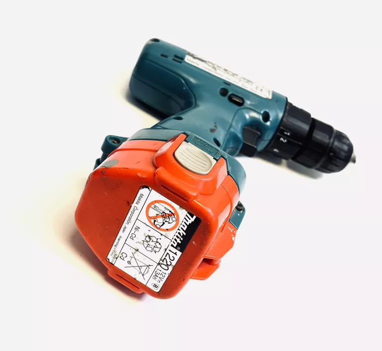 WKRĘTARKA MAKITA 6227D 12V Z AKUMULATOREM I ŁADOWARKĄ