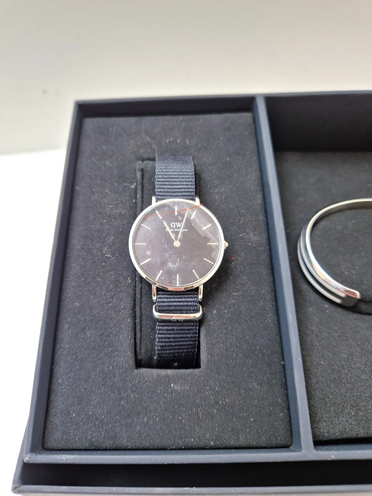 daniel-wellington-dw00100216-ean-gtin-7315030004885