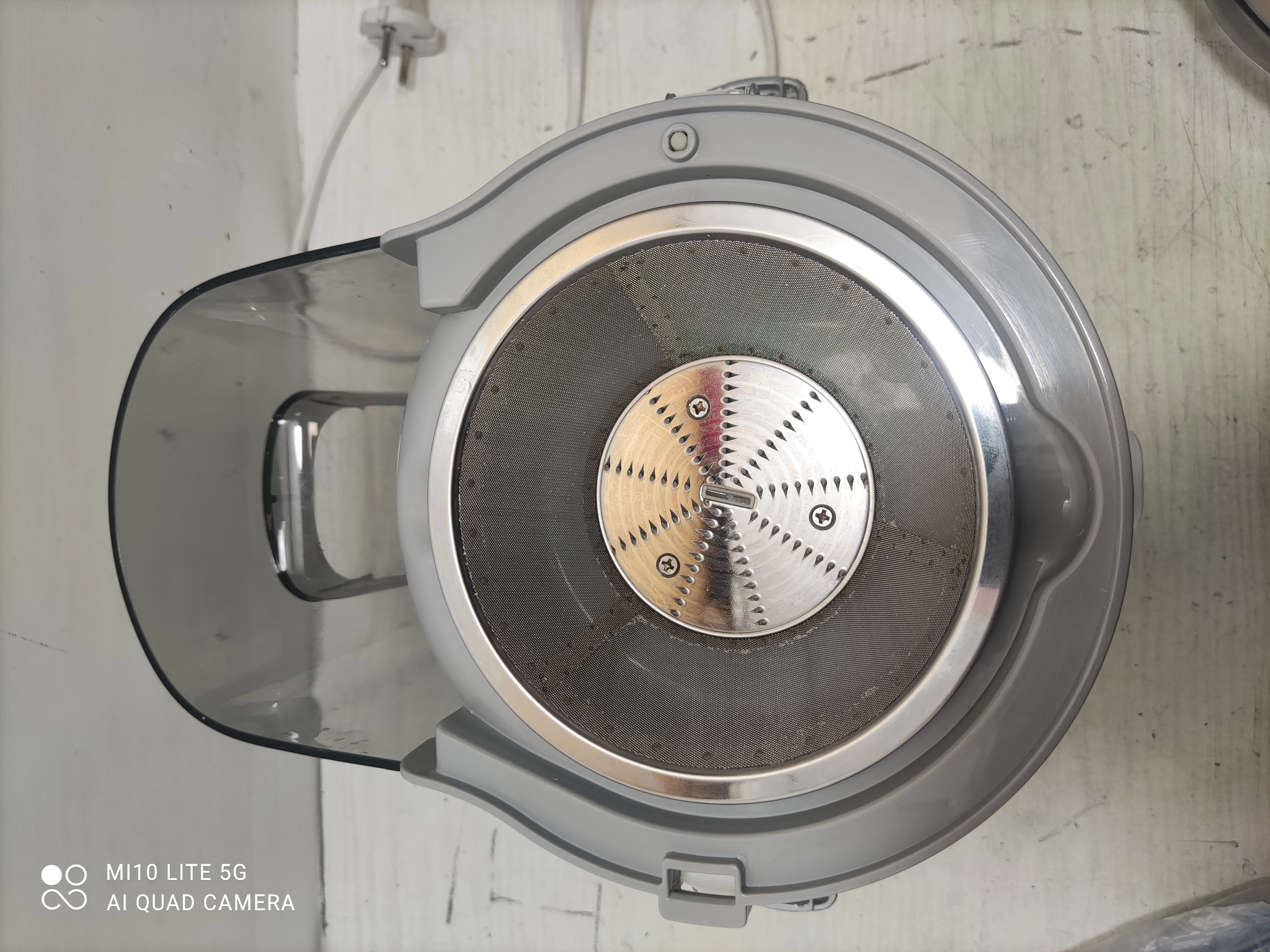 zelmer-zje1200-sokowirowka-kolor-dominujacy-129357-8