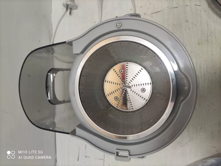 zelmer-zje1200-sokowirowka-kolor-dominujacy-129357-8