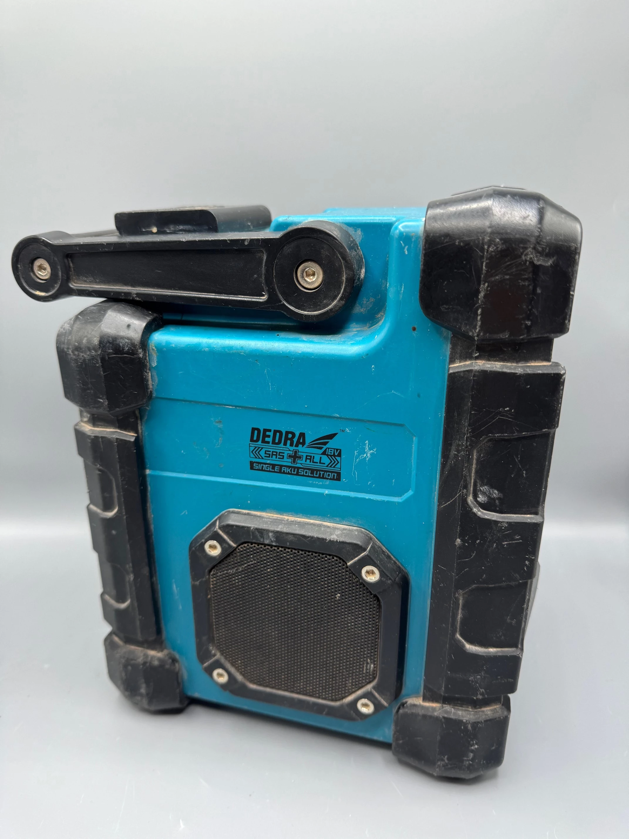 radio-budowlane-dedra-ded7006bt-bluetooth-usb-aux-dabfm-zasilacz-marka-248811-950237