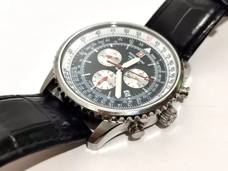 ZEGAREK MĘSKI SWISS ALPINE MILITARY 7078.9DT B/N