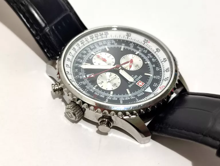 ZEGAREK MĘSKI SWISS ALPINE MILITARY 7078.9DT B/N