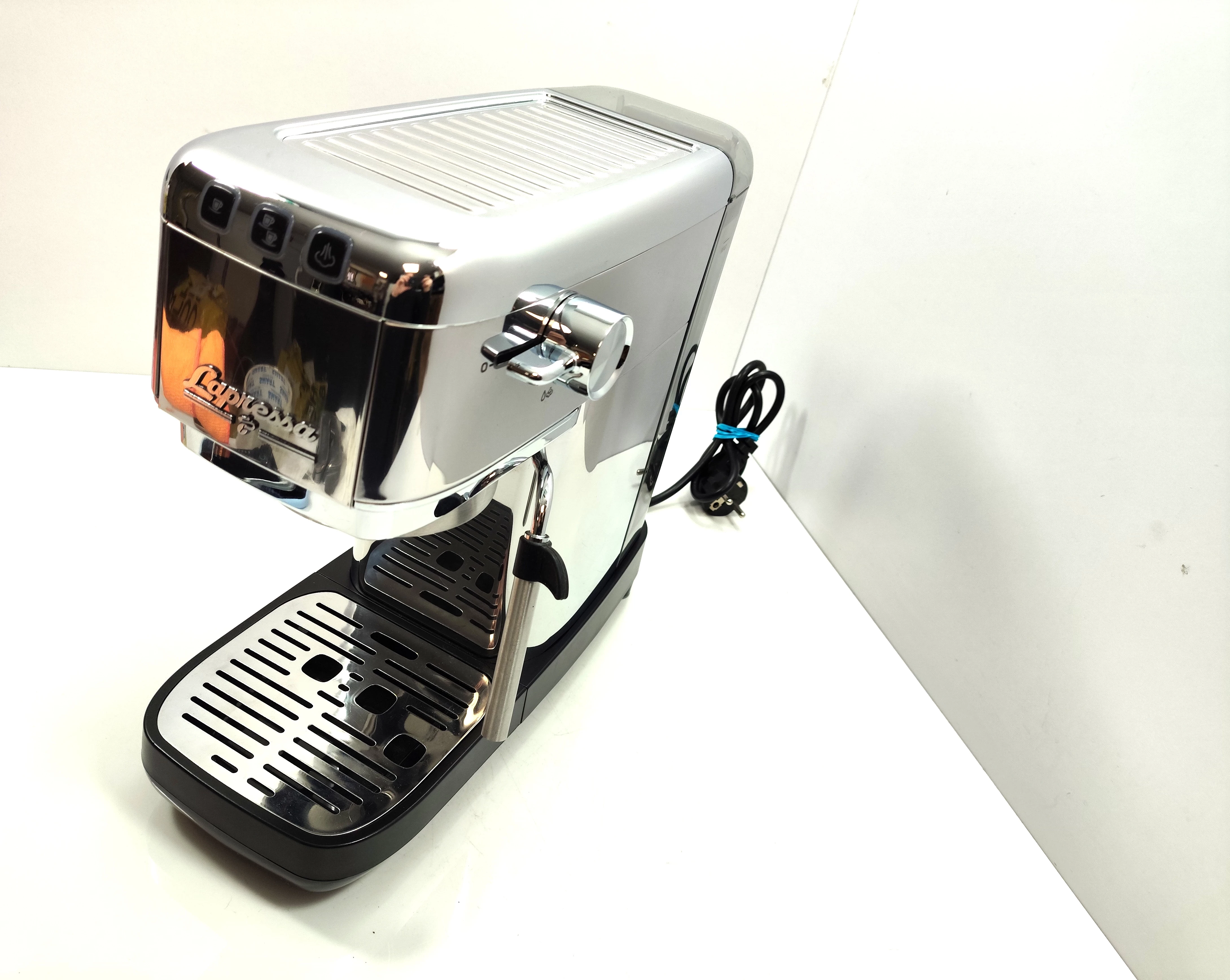 ekspress-kolbowy-tchibo-lapressa-kolor-dominujacy-129357-8