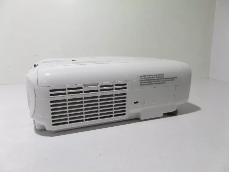 PROJEKTOR EPSON EH-TW750