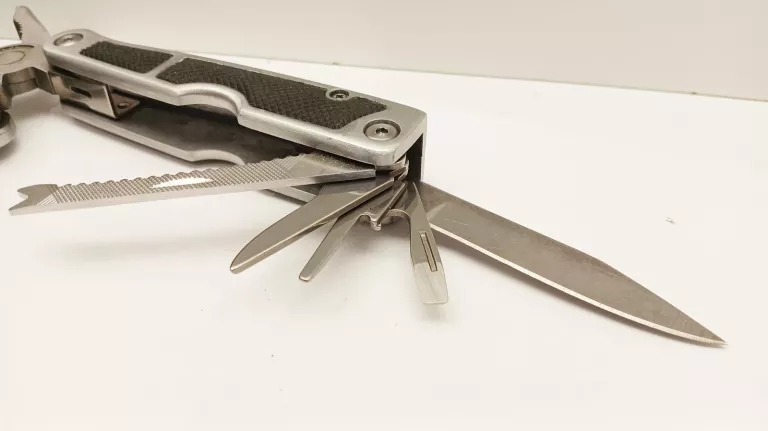 MULTITOOL 10 W 1