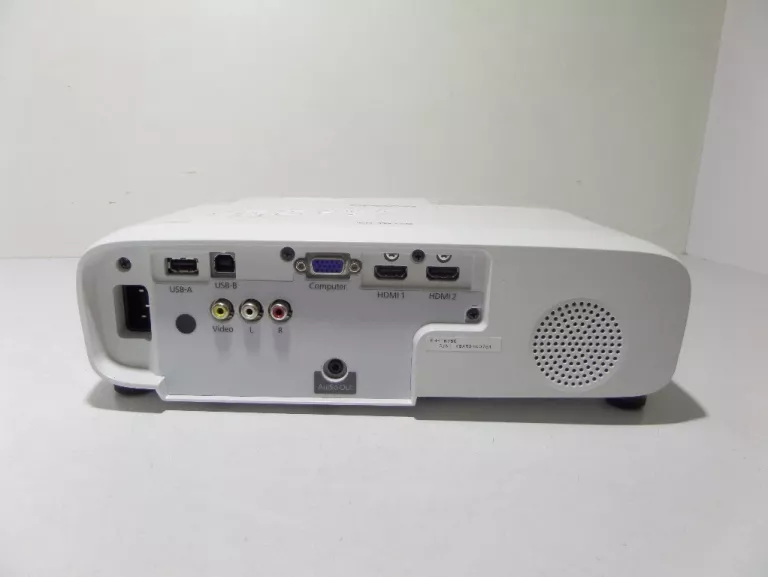 PROJEKTOR EPSON EH-TW750