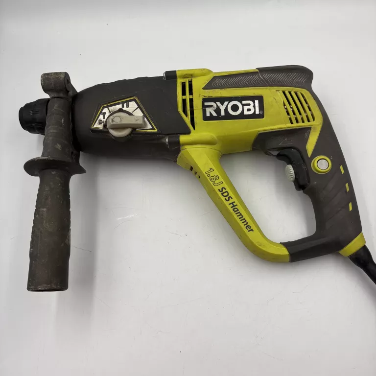 MŁOTOWIERTARKA RYOBI SDS PLUS ERH680RS