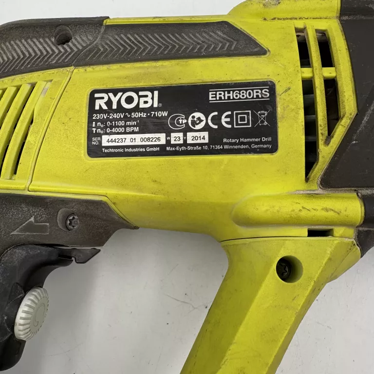 MŁOTOWIERTARKA RYOBI SDS PLUS ERH680RS