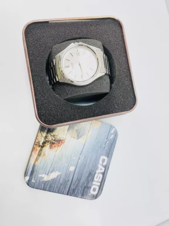 ZEGAREK CASIO 1332