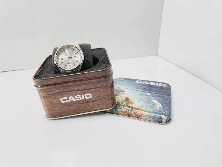 ZEGAREK CASIO 1332
