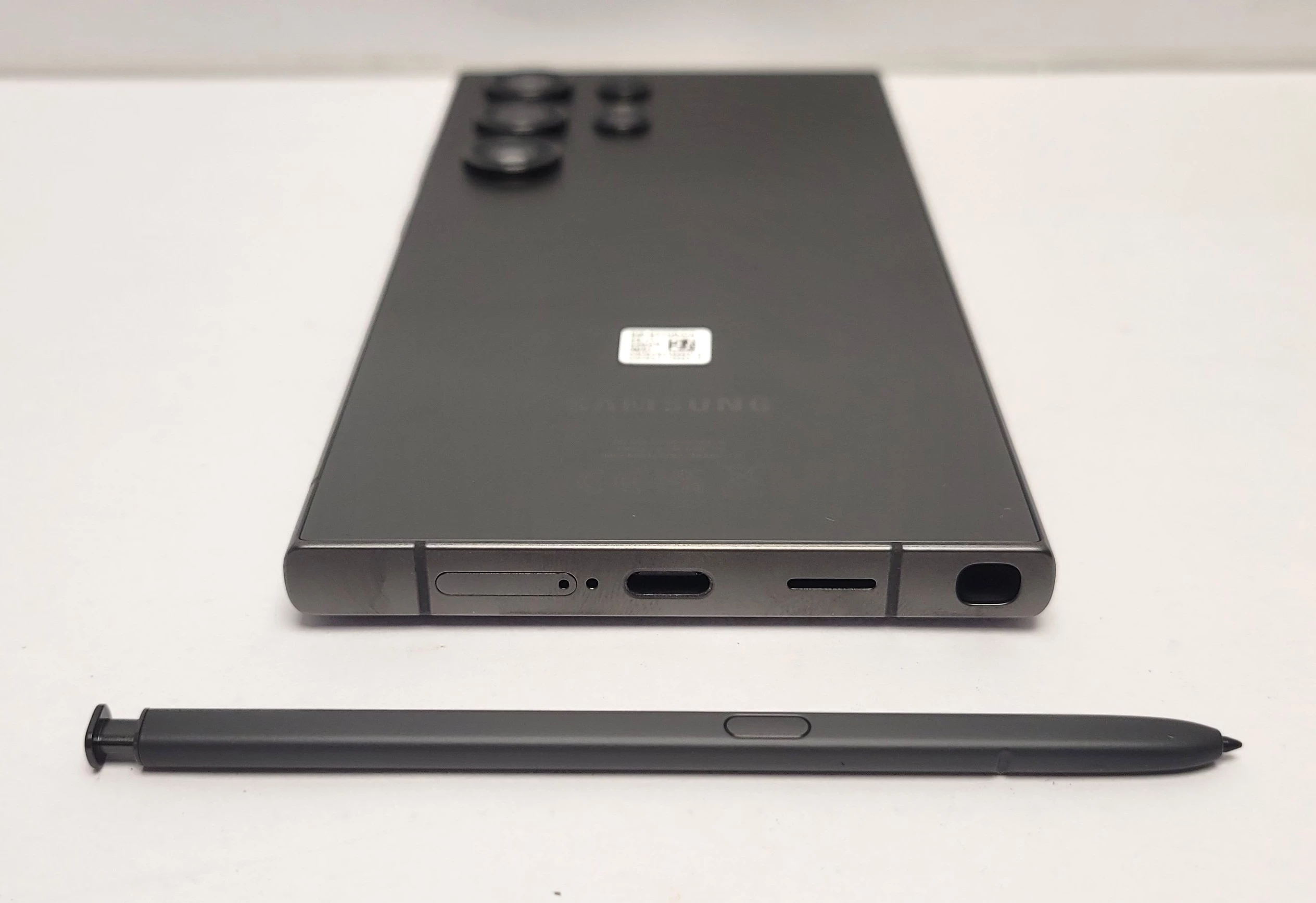 telefon-samsung-galaxy-s24-ultra-12256gb-sm-s928bds-opis-wbudowana-pamiec-202869-214185