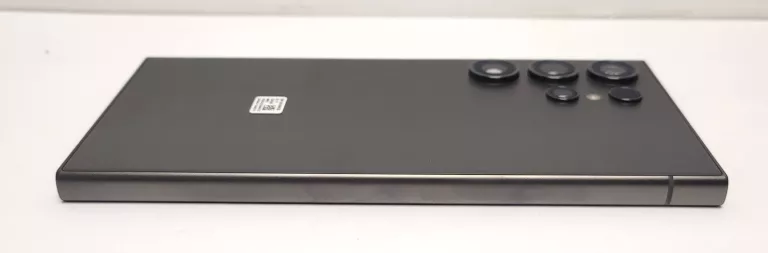 telefon-samsung-galaxy-s24-ultra-12256gb-sm-s928bds-opis-przekatna-ekranu-680