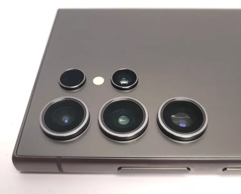 telefon-samsung-galaxy-s24-ultra-12256gb-sm-s928bds-opis-kod-producenta-sm-s928bzkgeue