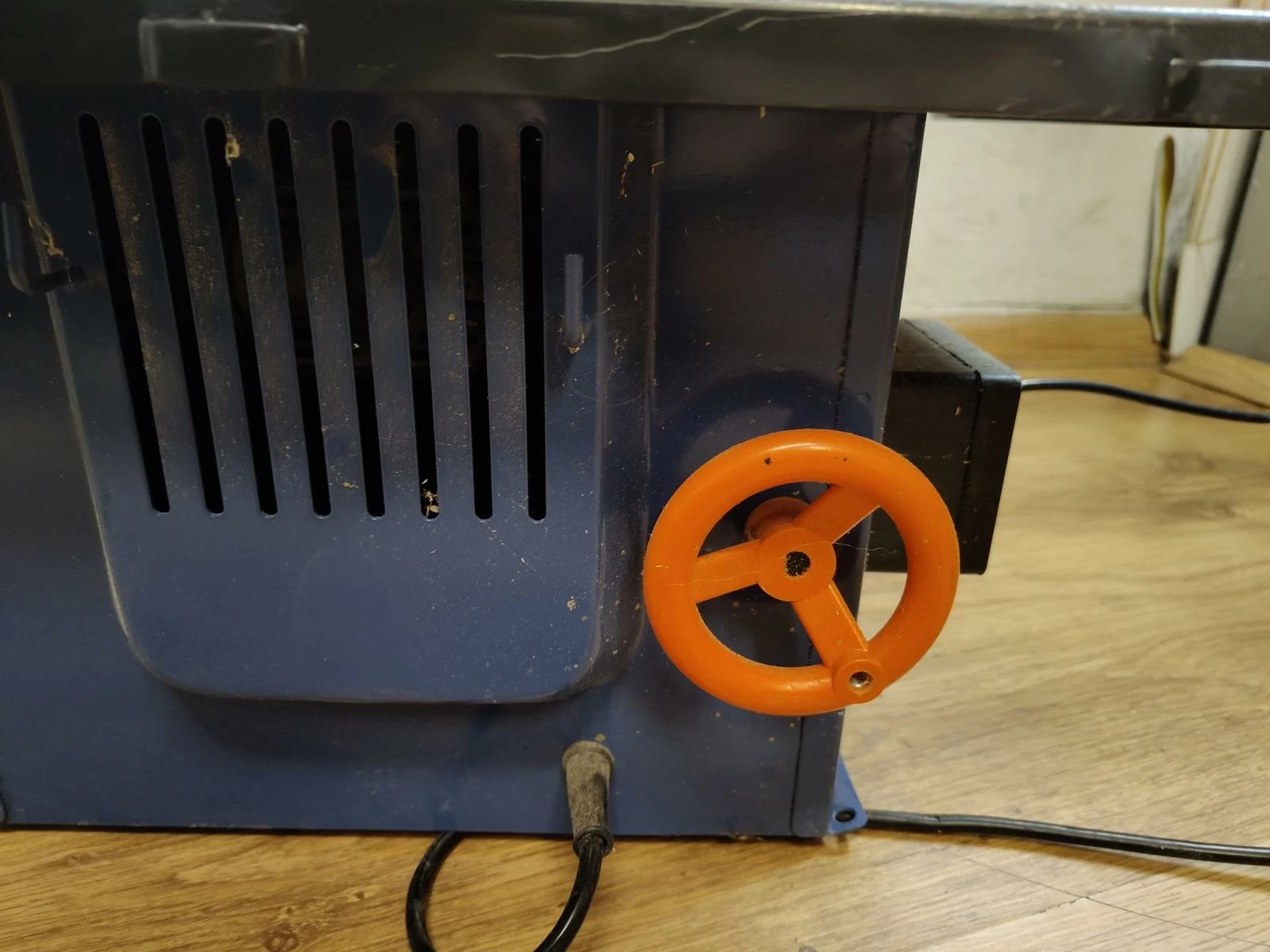 pila-stolowa-1300-w-210-mm-dexter-power-ean-gtin-3276000704058