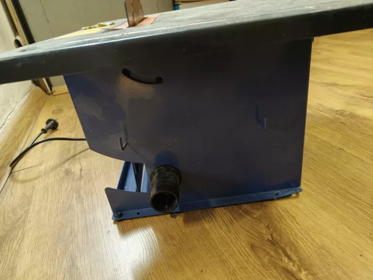 pila-stolowa-1300-w-210-mm-dexter-power-seria-dp5