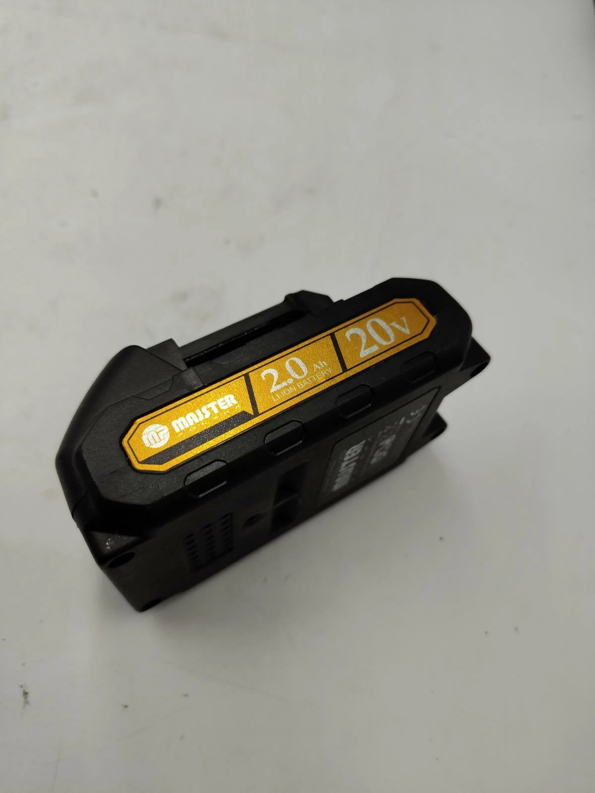 akumulator-majster-20v-20ah-mp-00040-napiecie-v-128551-307721