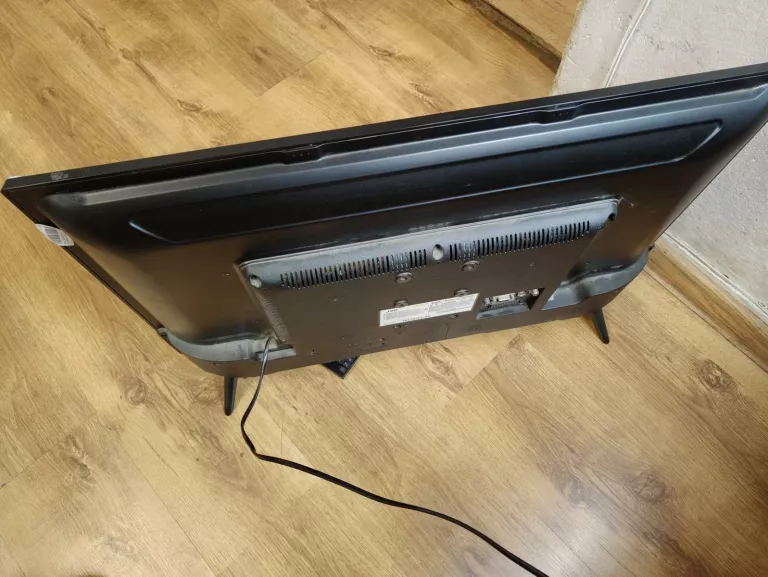 TELEWIZOR JVC 32 LT 32VH4900