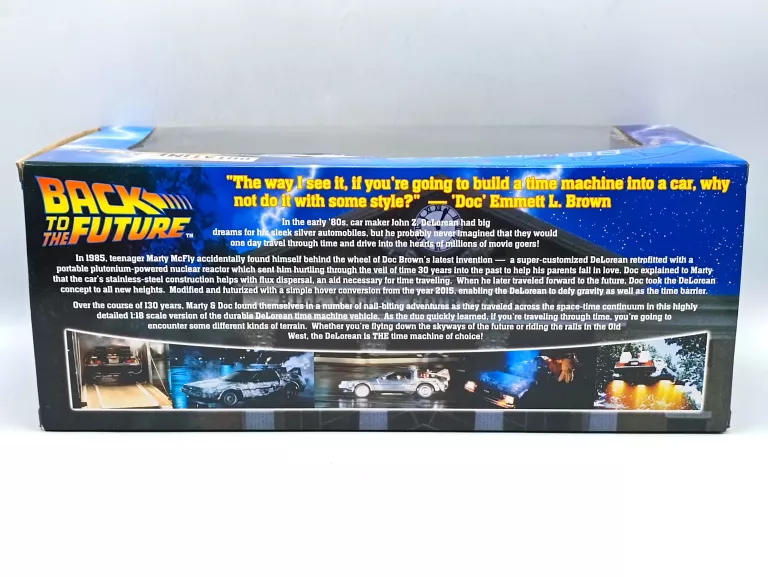 SUN STAR BACK TO THE FUTURE II 1:18 DELOREAN