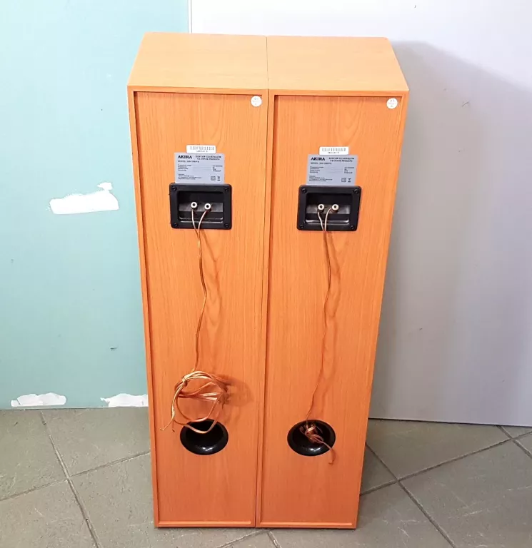 KINO DOMOWE AMPLITUNER AKIRA BK-166 + GŁOŚNIKI AKIRA GW-26B