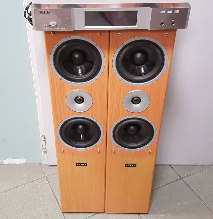 KINO DOMOWE AMPLITUNER AKIRA BK-166 + GŁOŚNIKI AKIRA GW-26B