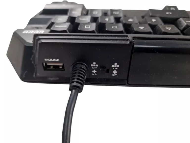 hori-tactical-assault-commander-4-ps4-klawiatura-stan-11323-2