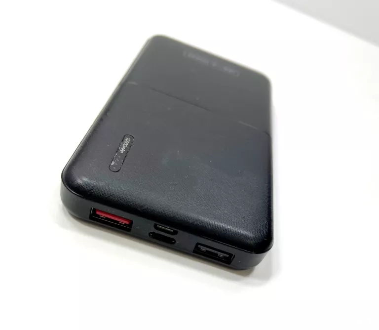 POWERBANK ACTION RE- LOAD 10000MAH / CZARNY