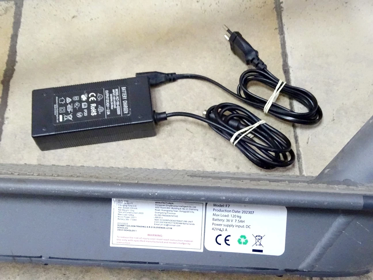 hulajnoga-elektryczna-youfs-f7-75ah-ladowarka-model-r-ev42112