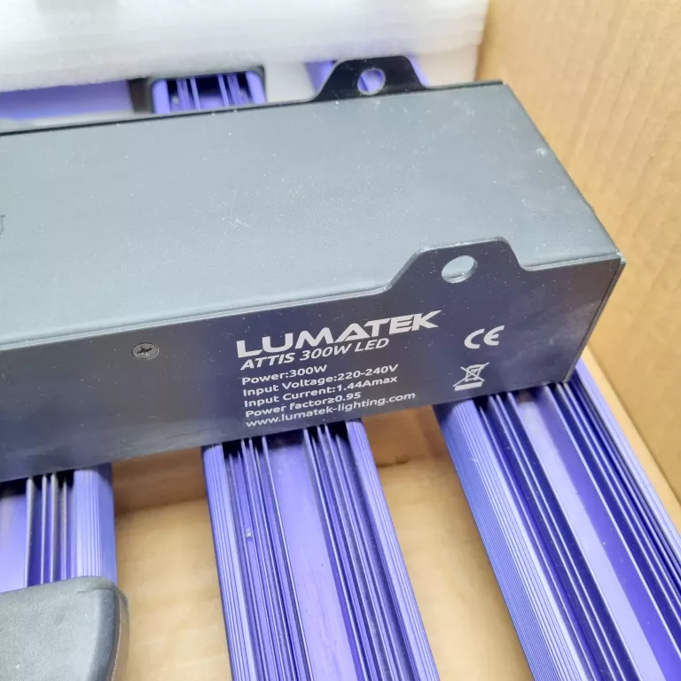 LAMPA LED LUMATEK ATTIS 300