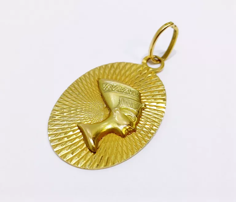 ZŁOTA ZAWIESZKA NEFRETETE/NEFERTITI PR.750