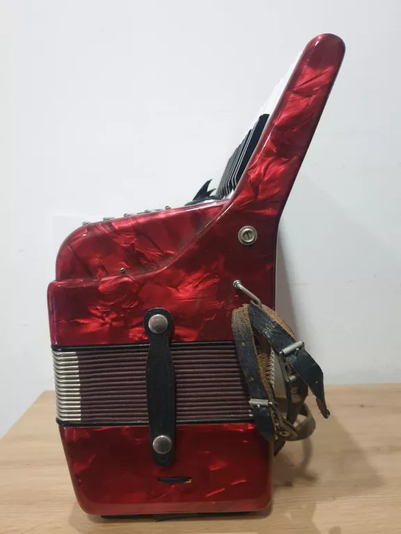 AKORDEON WELTMEISTER SEPERATO STANDARD 40 BASÓW
