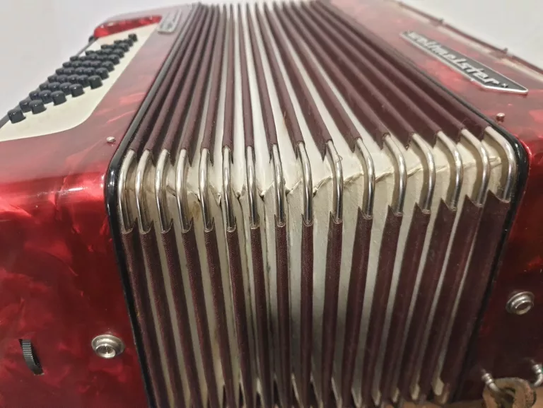 AKORDEON WELTMEISTER SEPERATO STANDARD 40 BASÓW