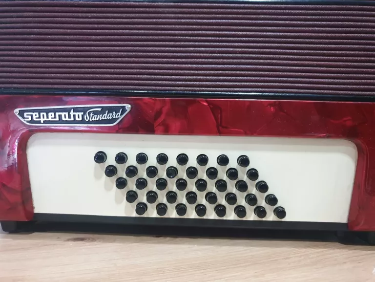 AKORDEON WELTMEISTER SEPERATO STANDARD 40 BASÓW